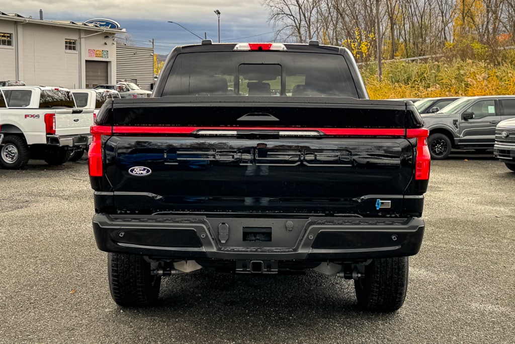 New 2025 Ford F-150 Lightning Lariat Truck SuperCrew Cab