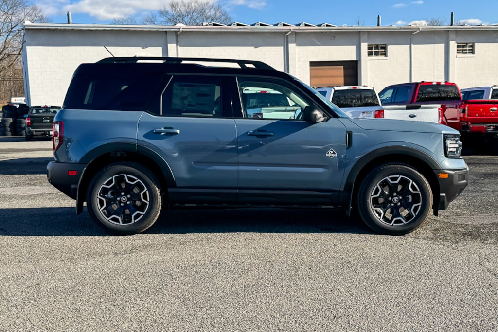 New 2025 Ford Bronco Sport Outer Banks SUV
