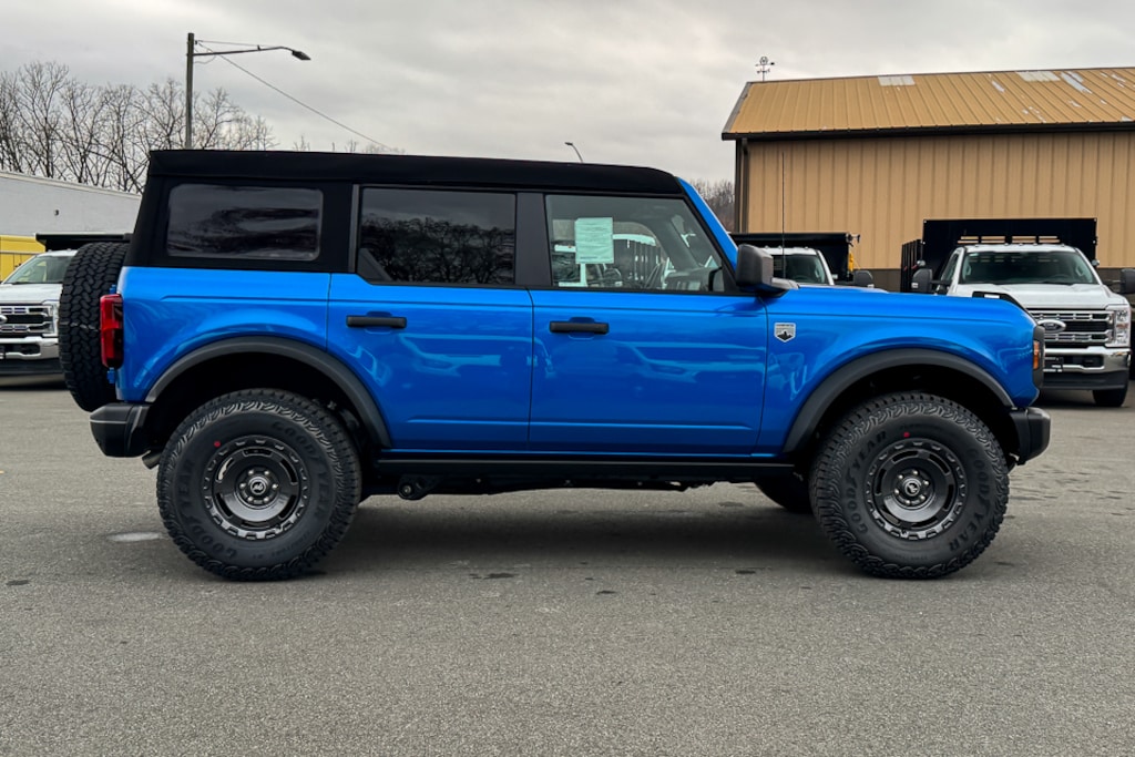 New 2025 Ford Bronco Big Bend SUV