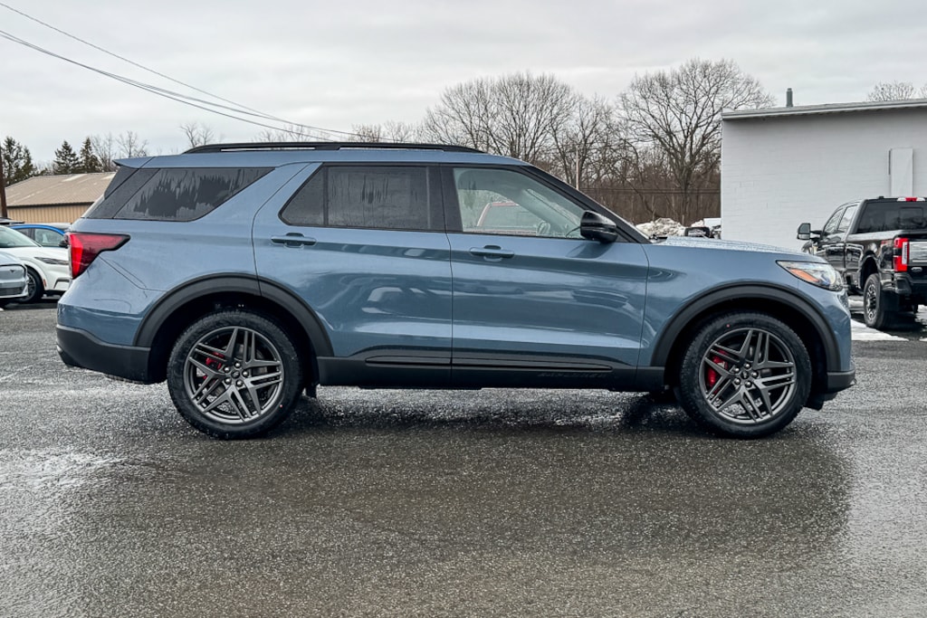 New 2026 Ford Explorer ST SUV