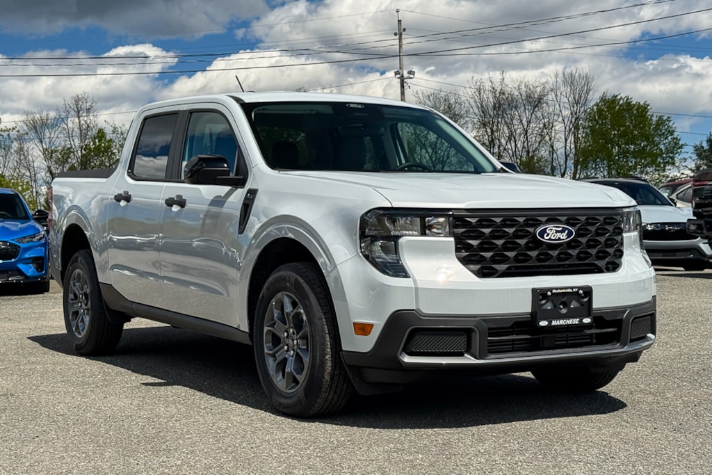 New 2026 Ford Maverick XLT Truck SuperCrew