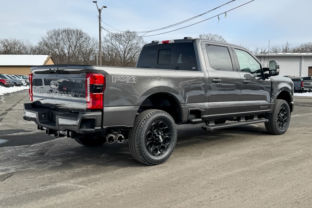 New 2026 Ford F-350 F-350 Lariat Truck Crew Cab