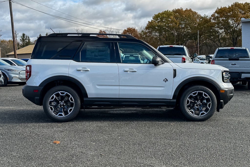 New 2025 Ford Bronco Sport Outer Banks SUV