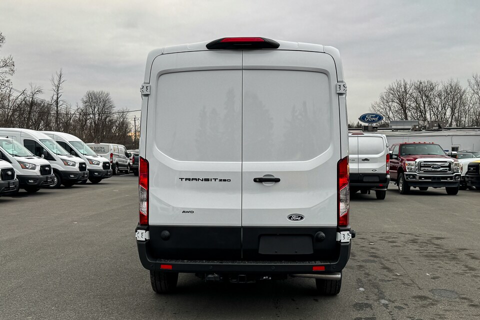 2026 Ford Transit photo 3