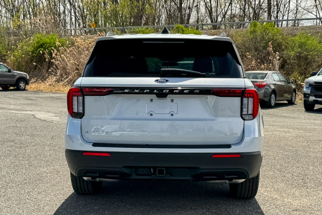 New 2026 Ford Explorer Active SUV