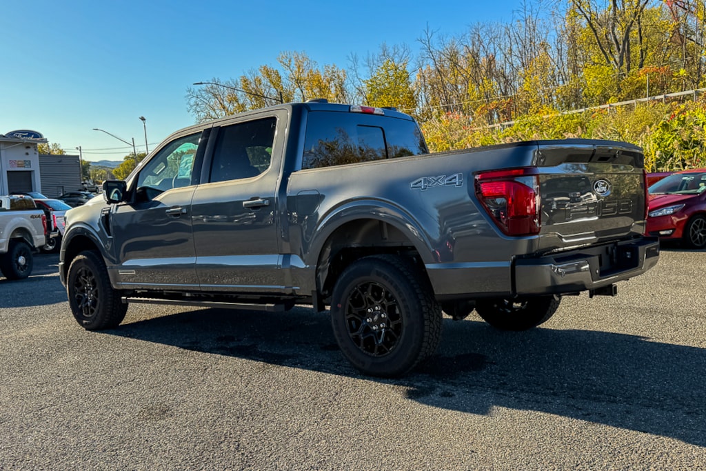 New 2025 Ford F-150 XLT Truck SuperCrew Cab