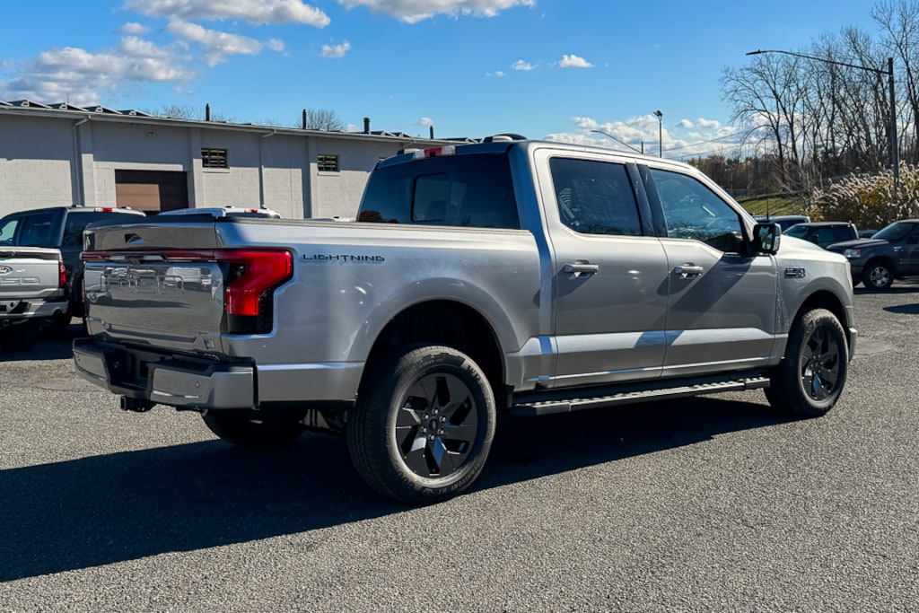 New 2025 Ford F-150 Lightning Lariat Truck SuperCrew Cab