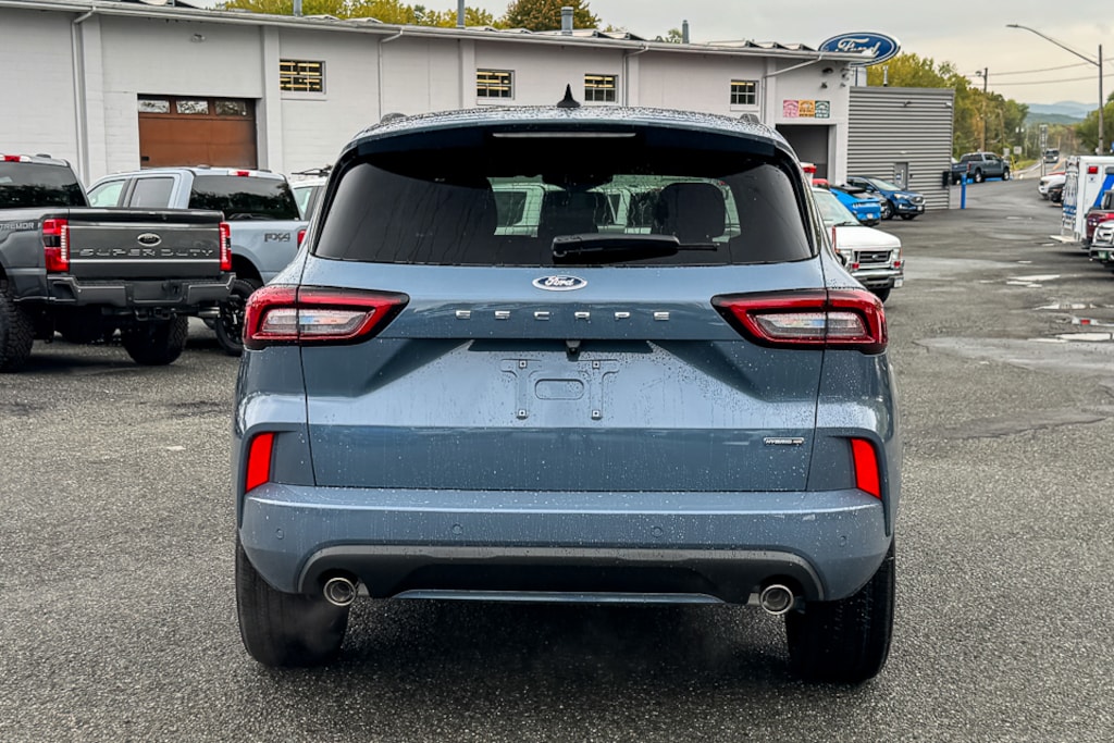 New 2025 Ford Escape ST-Line Elite SUV