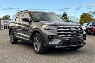 2025 Ford Explorer Active SUV