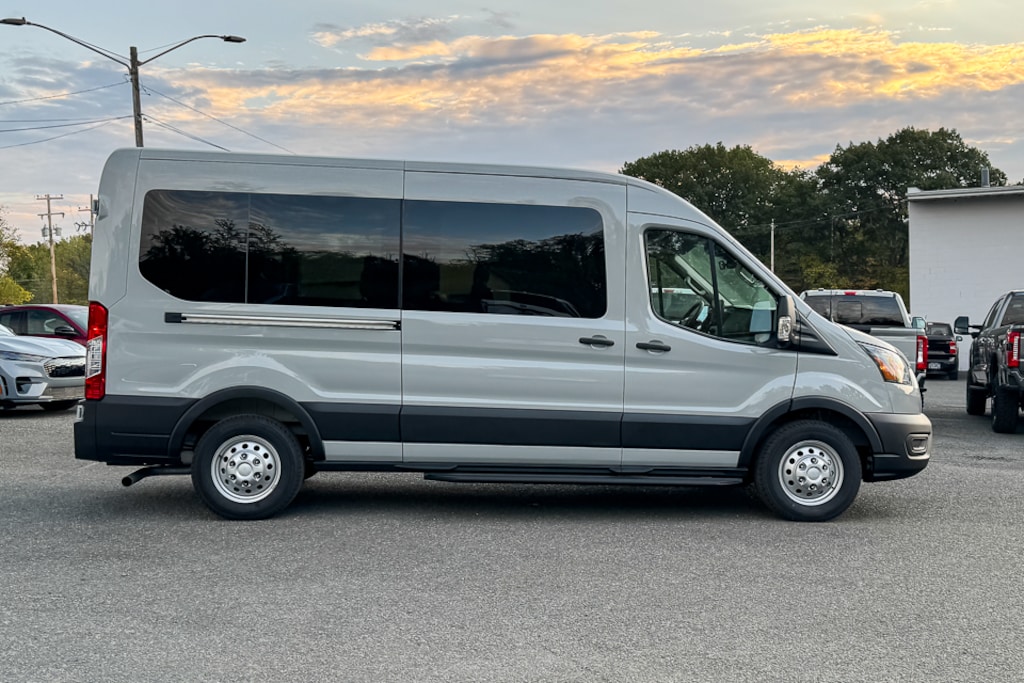 New 2025 Ford Transit-350 Passenger Passenger Van XL Wagon Medium Roof Van