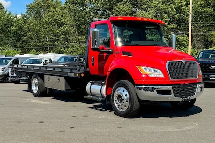 2025 International MV607 4X2 2dr Chassis