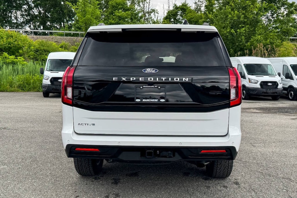 Used 2025 Ford Expedition Active SUV