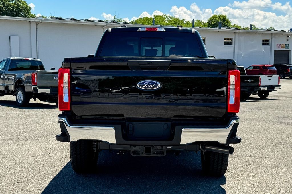 New 2026 Ford F-350SD XLT Truck