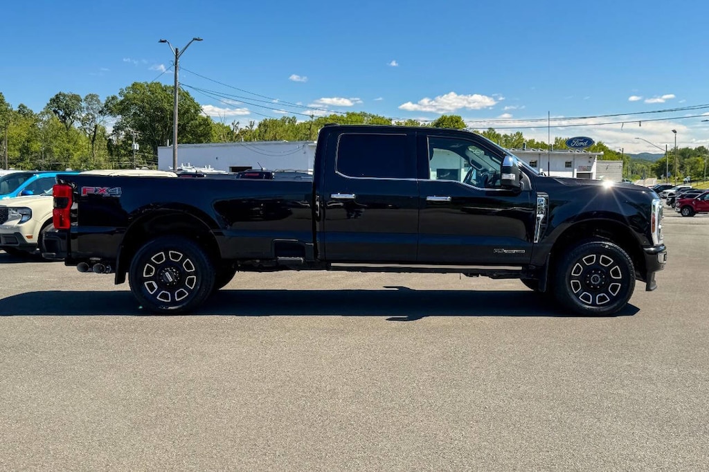 Used 2024 Ford F-250 Platinum 4x4 4dr Crew Cab 8 ft. LB Pickup Truck Crew Cab