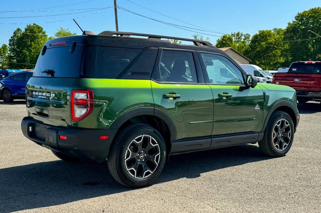 Used 2025 Ford Bronco Sport Outer Banks SUV