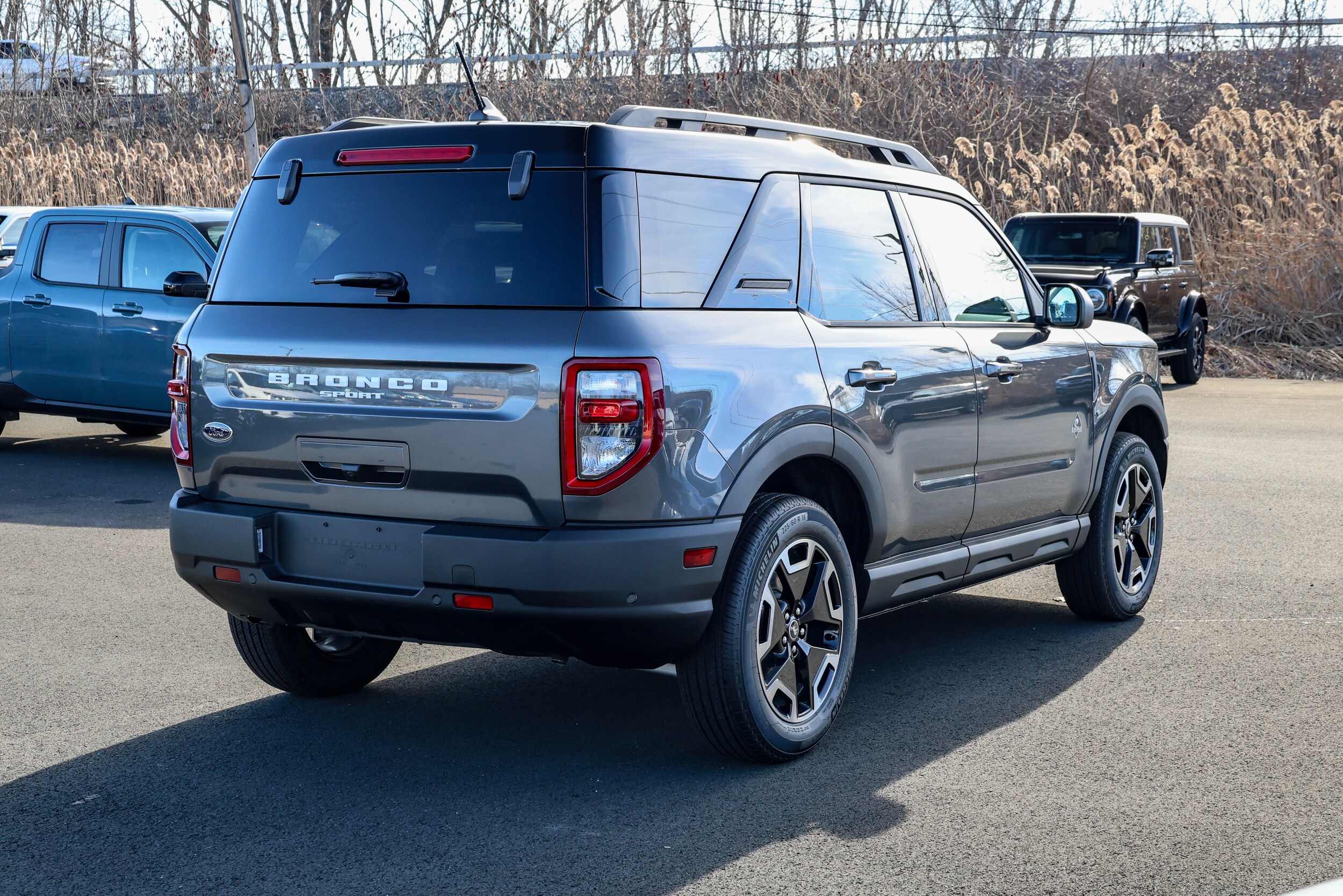 2024 Ford Bronco Sport Outer Banks photo 3