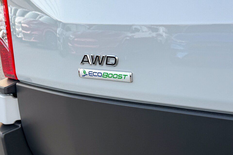 2025 Ford Transit Passenger Van XL - Photo 19