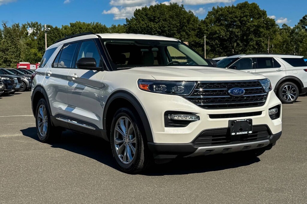 Used 2023 Ford Explorer XLT AWD 4dr SUV SUV