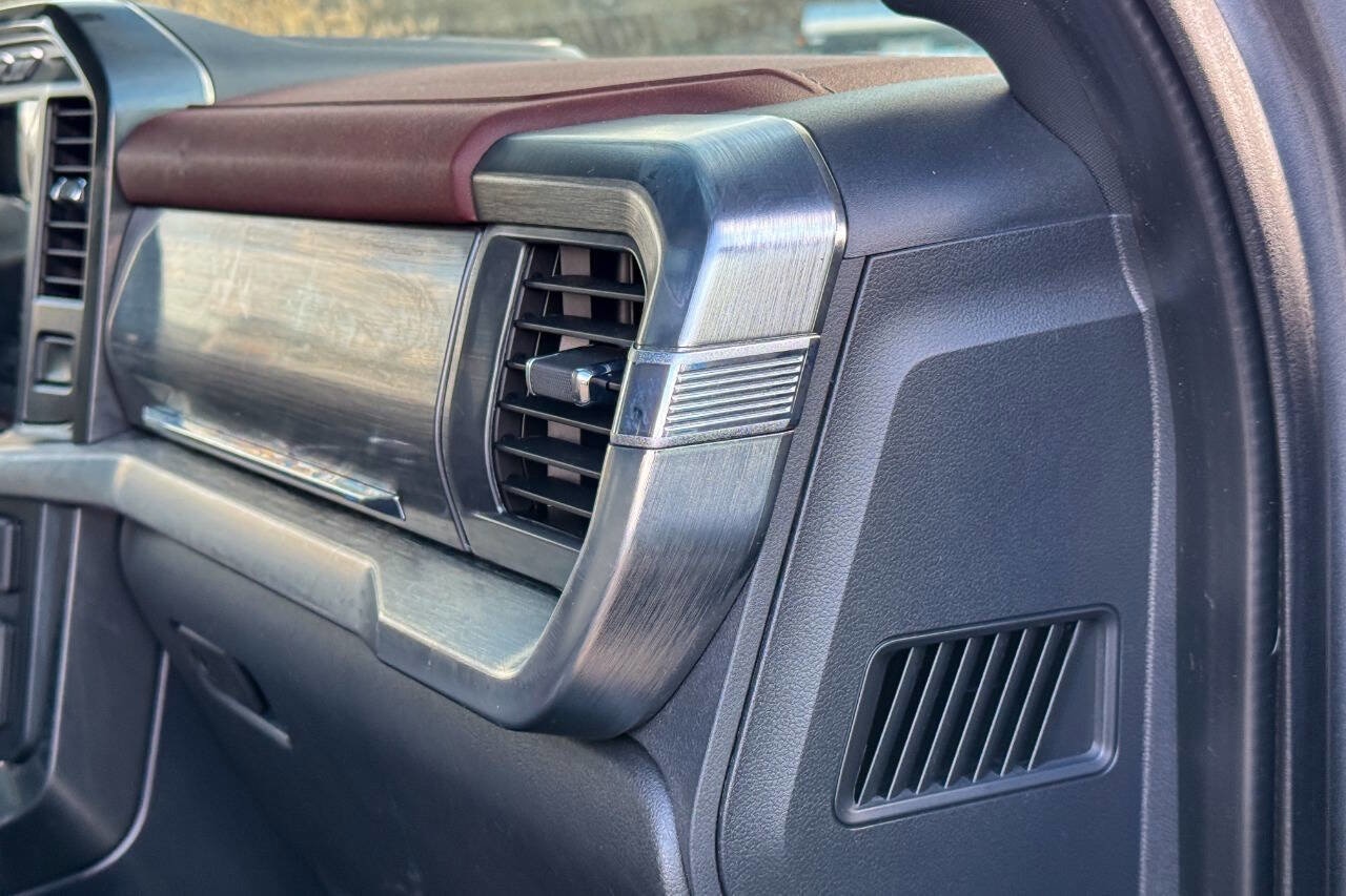 2022 Ford F-150 Lariat - Photo 14