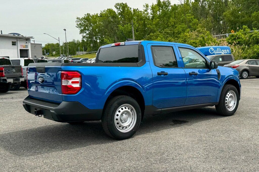 New 2026 Ford Maverick XL TRUCK