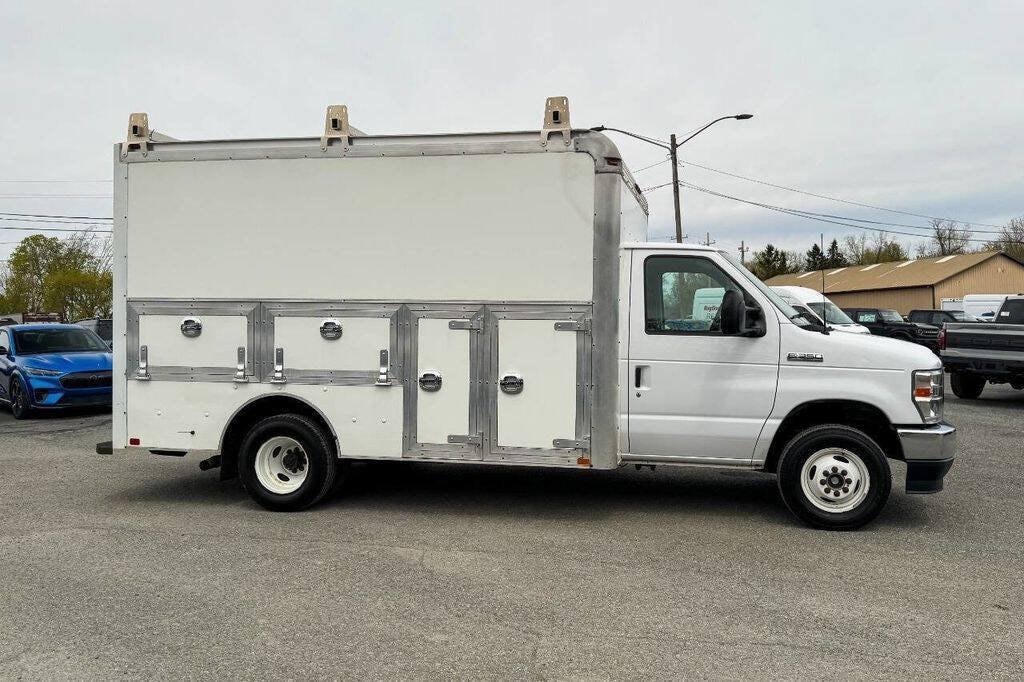 Used 2022 Ford E-350SD Base Cab/Chassis