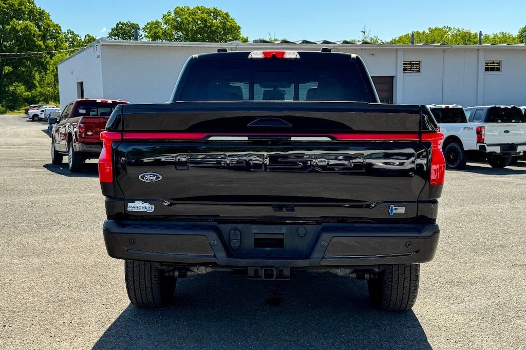 Used 2022 Ford F-150 Lightning Platinum AWD 4dr SuperCrew 5.5 ft. SB Truck SuperCrew Cab