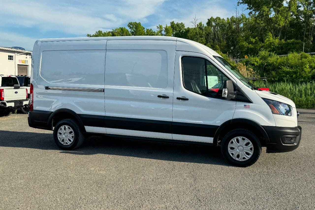 Used 2022 Ford E-Transit Cargo Van Base with VIN 1FTBW9CK0NKA80551 for sale in Mechanicville, NY