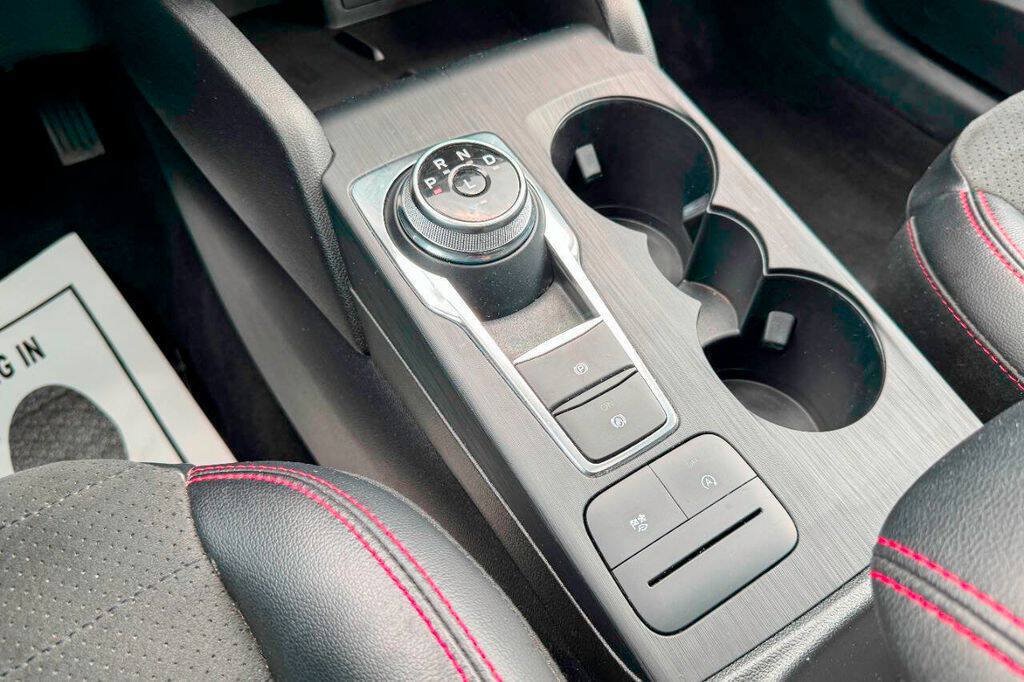2022 Ford Escape SEL - Photo 28