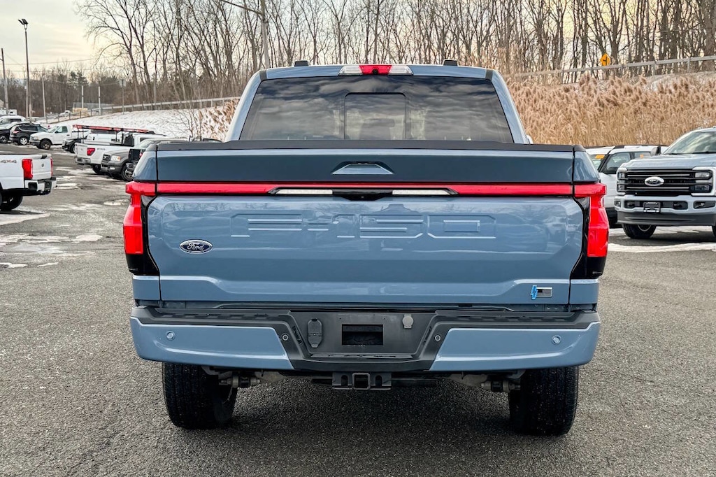 Used 2023 Ford F-150 Lightning Platinum AWD 4dr SuperCrew 5.5 ft. SB Truck SuperCrew Cab