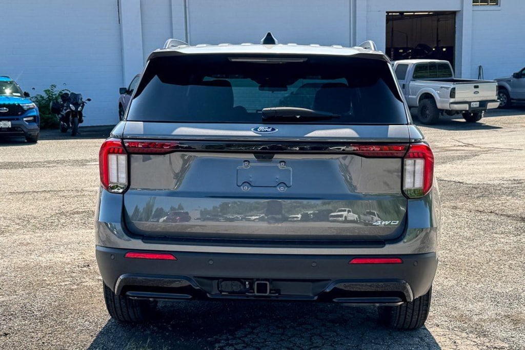 New 2026 Ford Explorer ST-Line SUV