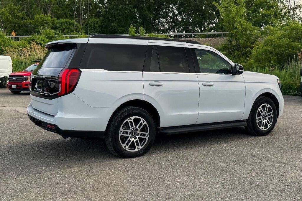 Used 2025 Ford Expedition Active SUV