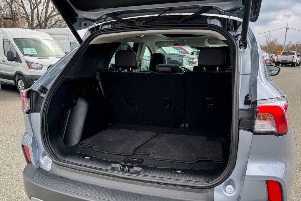 2022 Ford Escape SEL - Photo 13