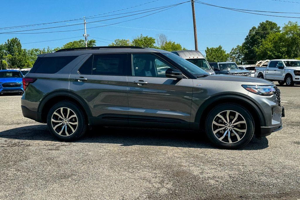 New 2026 Ford Explorer ST-Line SUV