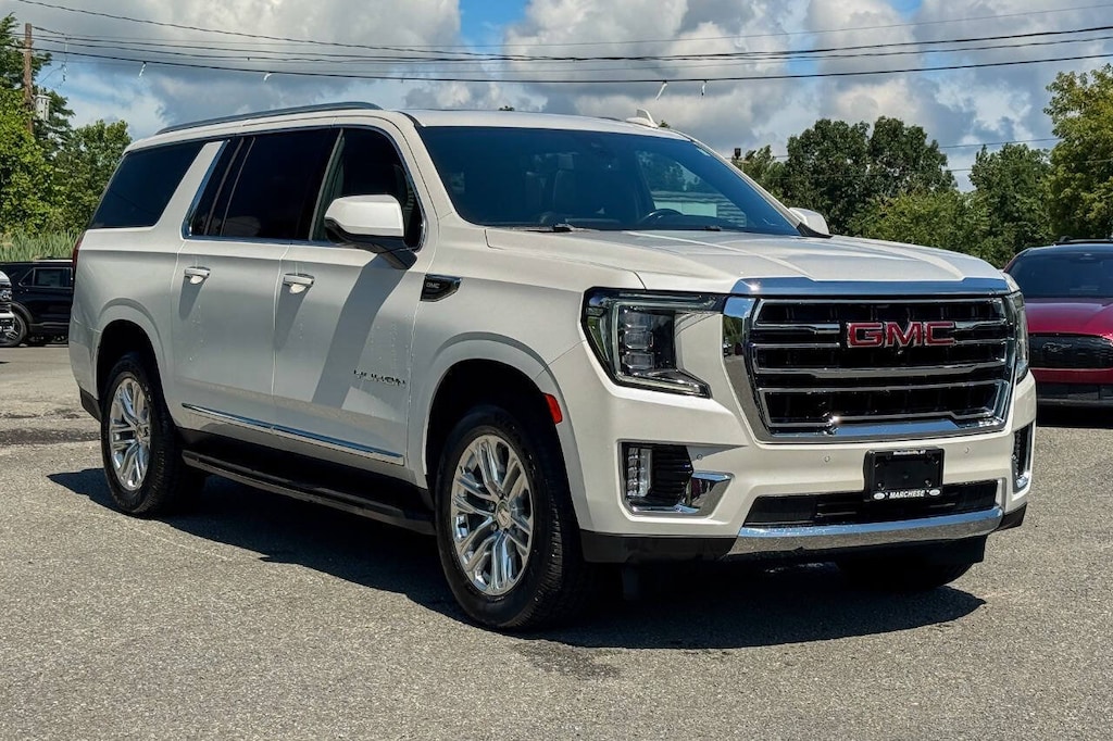 Used 2022 GMC Yukon XL SLT SUV