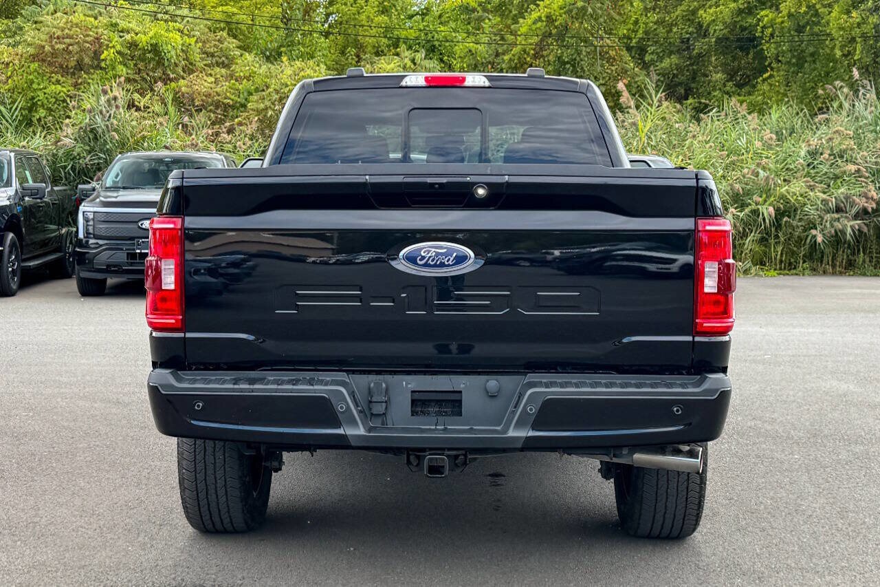 2022 Ford F-150 XLT photo 4