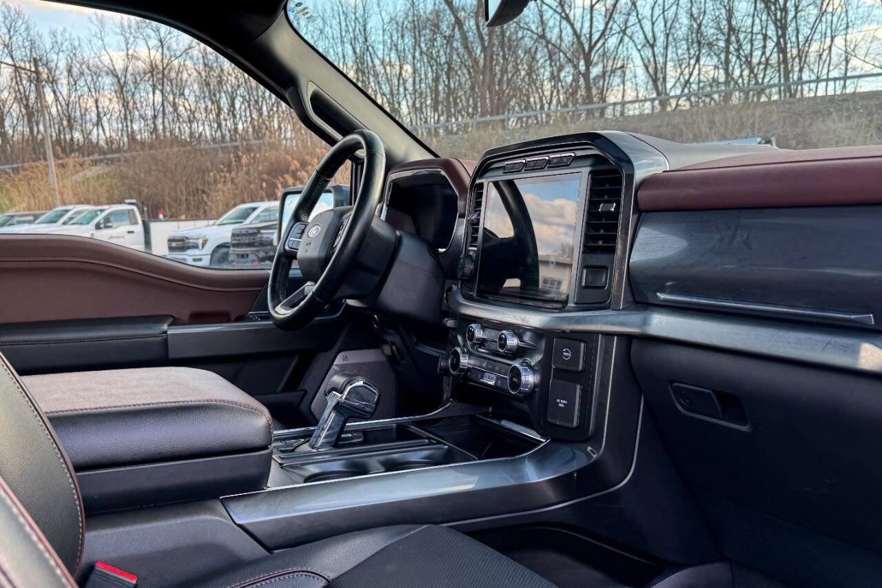 2022 Ford F-150 Lariat - Photo 13