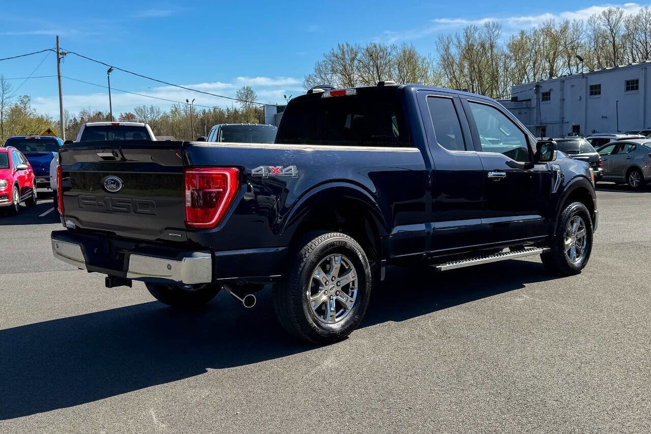 2022 Ford F-150 XLT photo 3