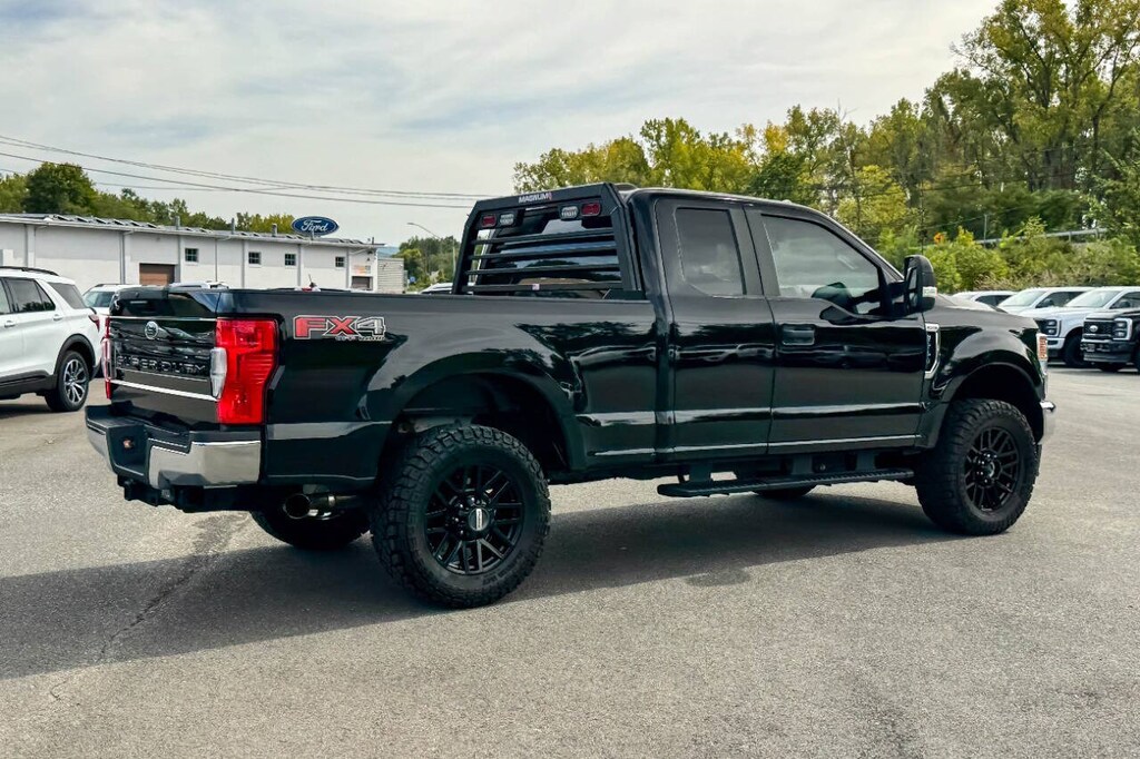 Used 2022 Ford F-250 Super Duty XL 4x4 4dr Supercab 6.8 ft. SB Pickup Pickup Truck