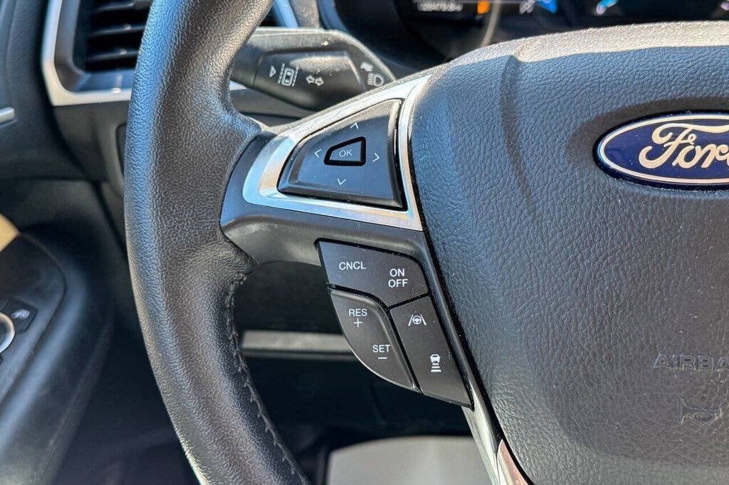 2022 Ford Edge SEL - Photo 27