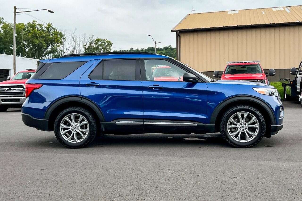 Used 2020 Ford Explorer XLT with VIN 1FMSK8DH7LGA32601 for sale in Mechanicville, NY