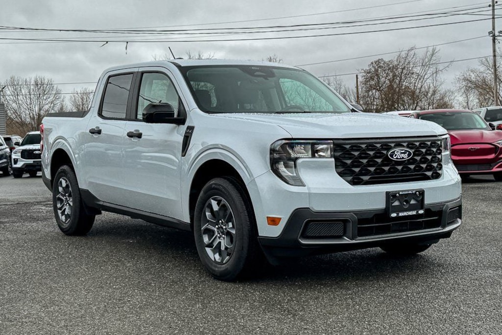 New 2026 Ford Maverick XLT TRUCK
