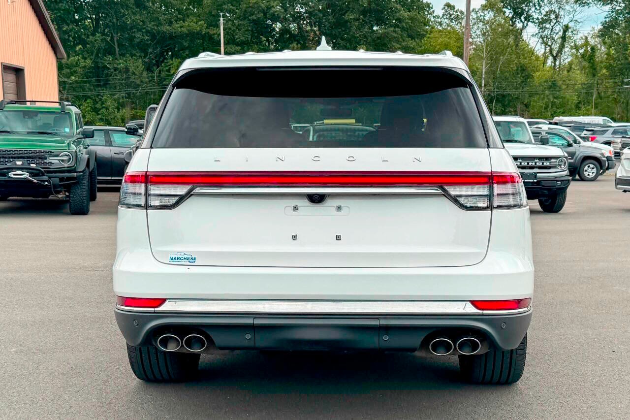 2020 Lincoln Aviator Reserve photo 3