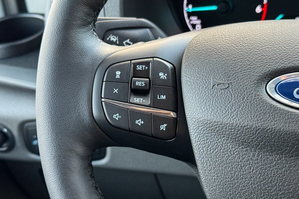 2025 Ford Transit Passenger Van XL - Photo 33