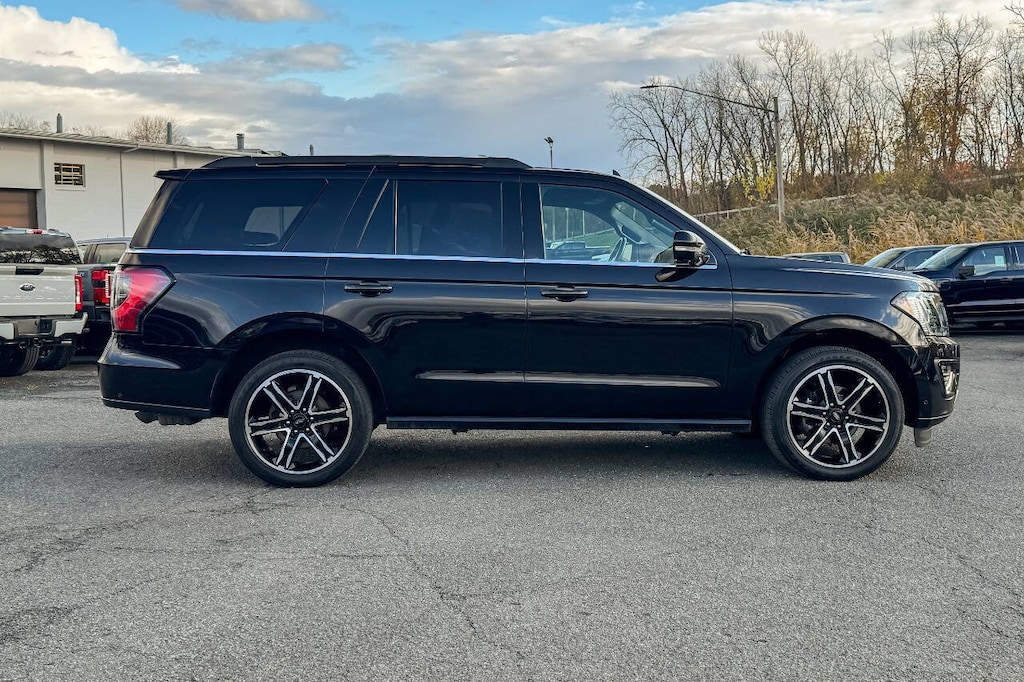 Used 2019 Ford Expedition Limited SUV