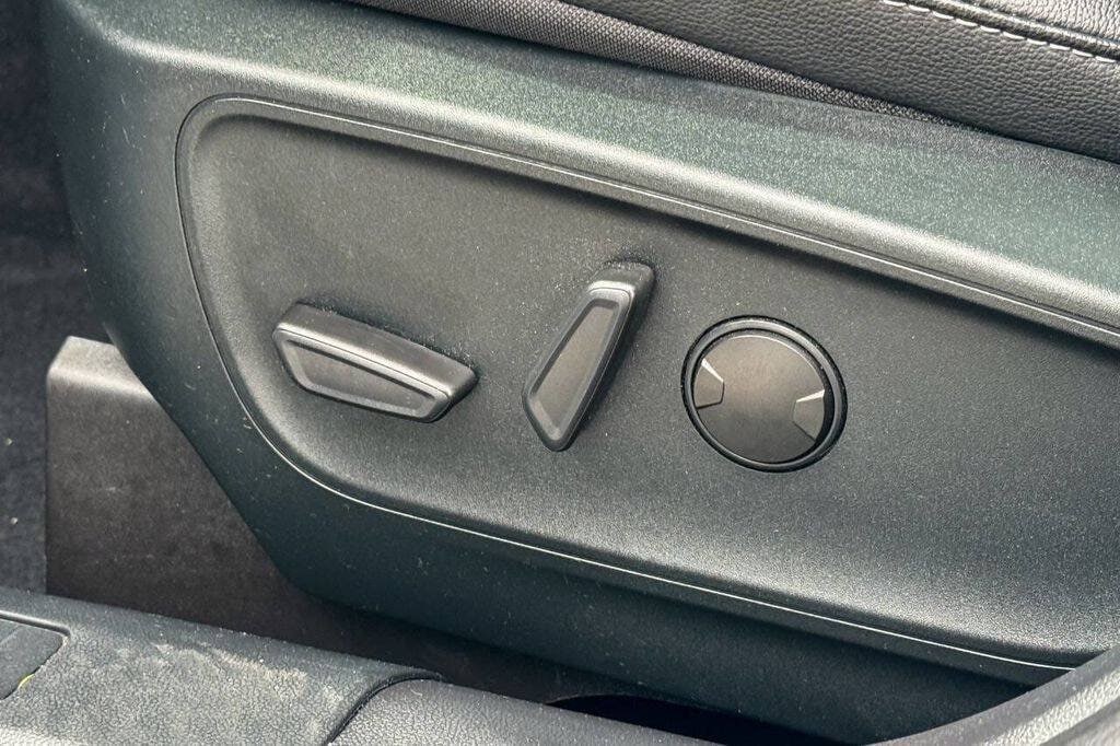 2022 Ford Escape SEL - Photo 19