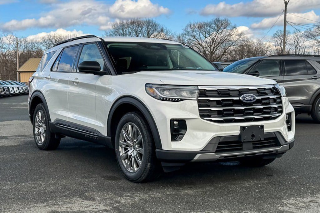 New 2026 Ford Explorer Active SUV
