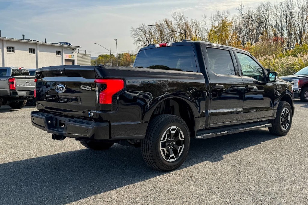 Used 2023 Ford F-150 Lightning XLT AWD 4dr SuperCrew 5.5 ft. SB Truck SuperCrew Cab