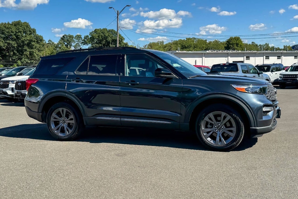 Used 2023 Ford Explorer XLT AWD 4dr SUV SUV