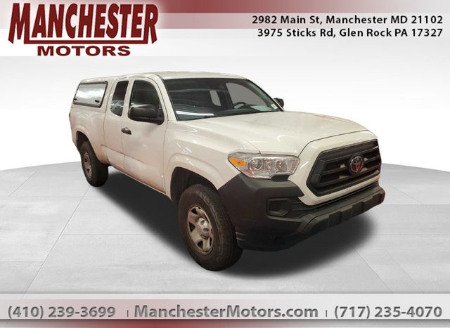 2022 Toyota Tacoma SR's photo