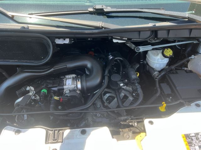 2022 Ford Transit Passenger Van XLT - Photo 32